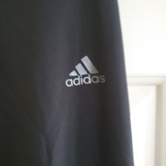 Like New Adidas Girl Aeroready Graphic Leggings Size 14 - Picture 4 of 8